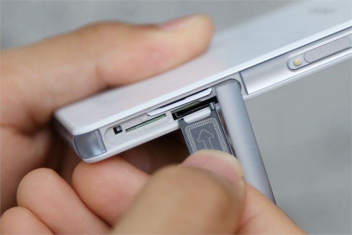 Điện thoại Sony Xperia Z3 Compact