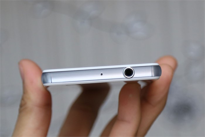 Điện thoại Sony Xperia Z3 Compact