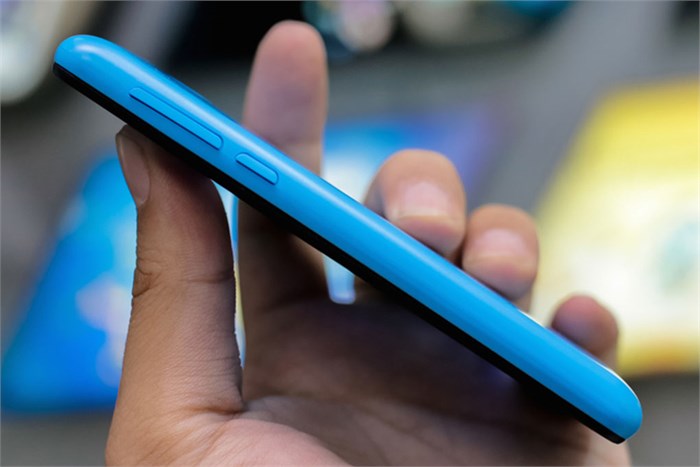 Điện thoại Q-Smart Storm W408