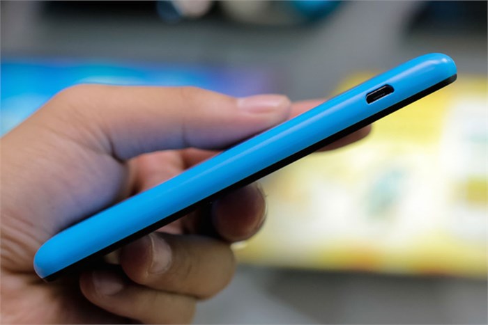 Điện thoại Q-Smart Storm W408