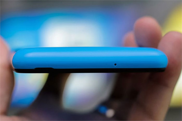 Điện thoại Q-Smart Storm W408