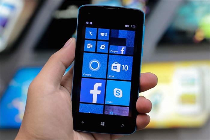 Điện thoại Q-Smart Storm W408