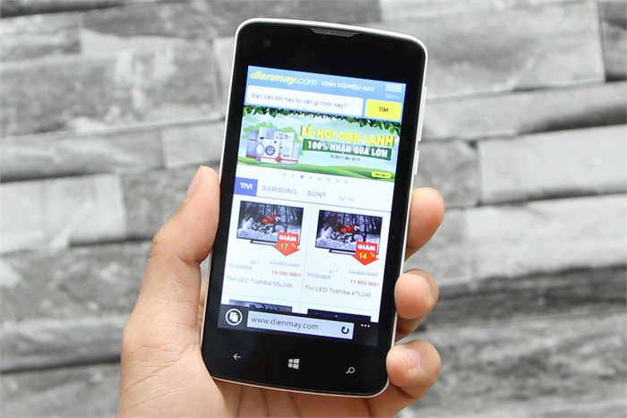 Điện thoại Q-Smart Storm W408