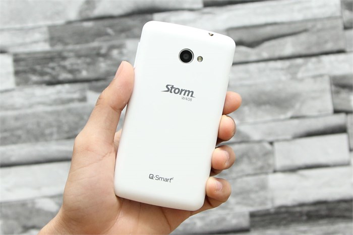 Điện thoại Q-Smart Storm W408