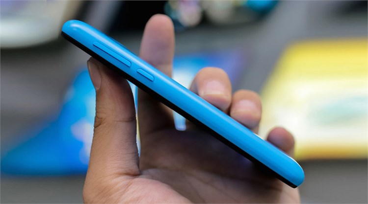 Điện thoại Q-Smart Storm W408