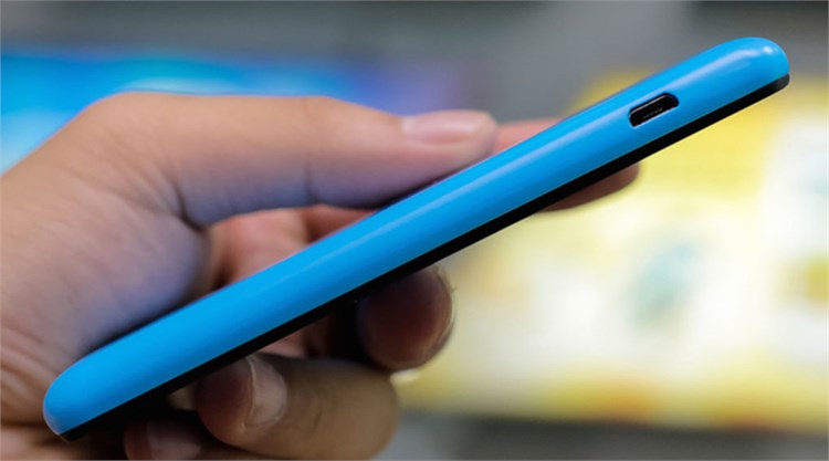 Điện thoại Q-Smart Storm W408