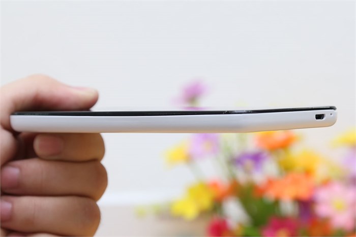 Điện thoại Q-Smart Storm W510