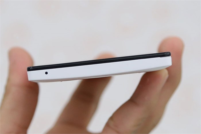 Điện thoại Mobiistar LAI 504C Màu Trắng