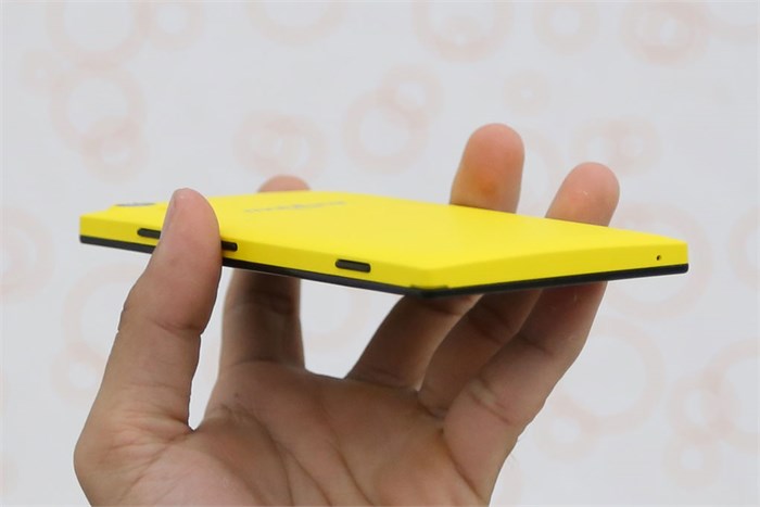 Điện thoại Mobiistar LAI 504C Màu Vàng