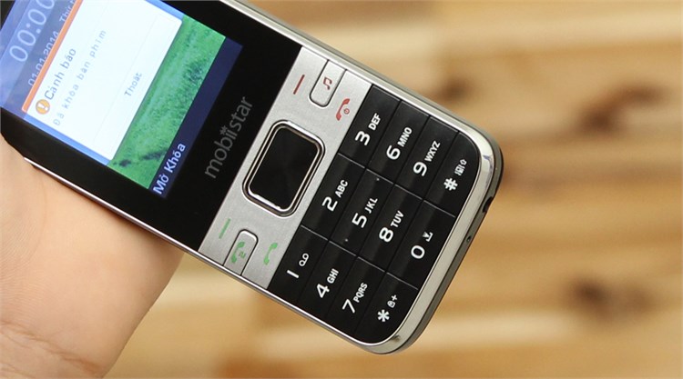 Điện thoại Mobiistar B238 Màu Đen