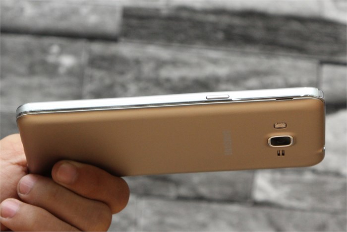 Điện thoại Samsung Galaxy Grand Prime G530