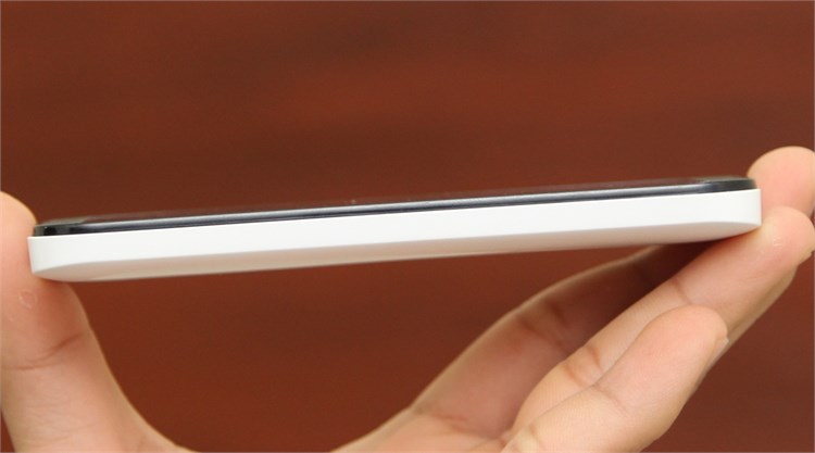 Điện thoại Q-Smart QS08