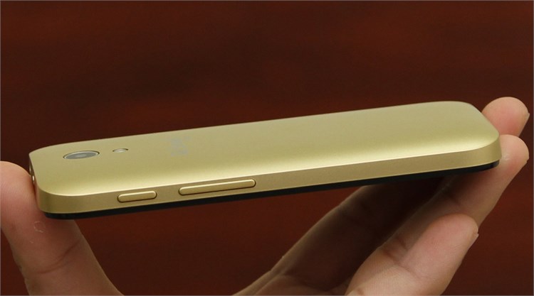 Điện thoại Q-Smart QS08