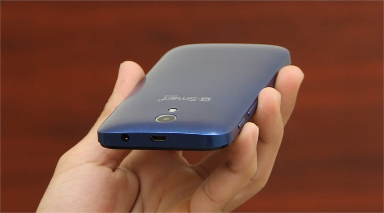 Điện thoại Q-Smart QS08
