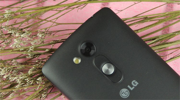 Điện thoại LG L Fino (L70 Plus)