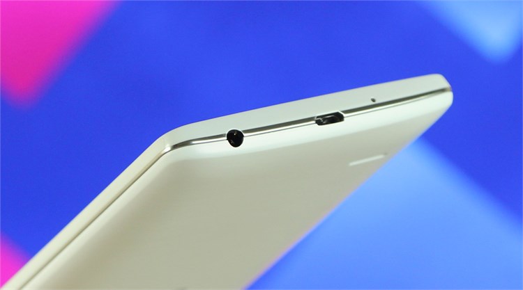 Điện thoại LG G3 Stylus Màu Trắng