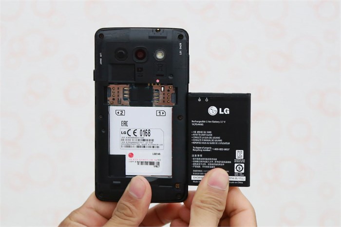 Điện thoại LG L60