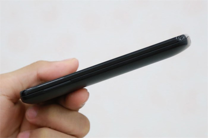 Điện thoại LG L60