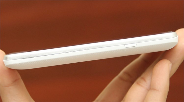 Điện thoại LG L60