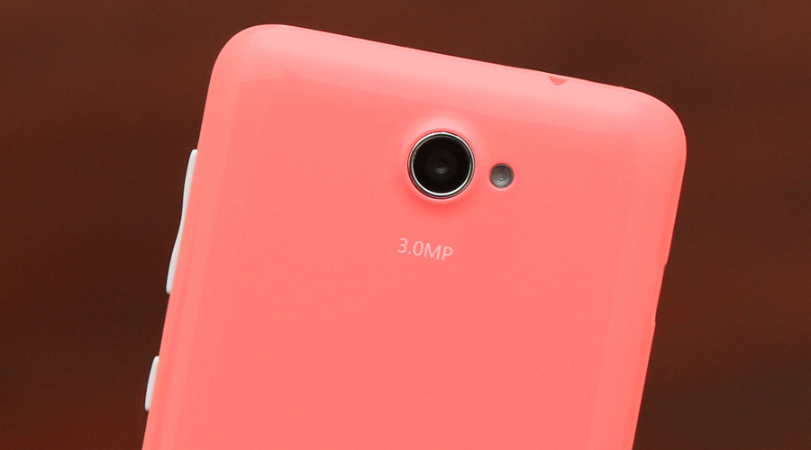 <p>Camera sau 3 MP hỗ trợ Flash khi chụp ảnh thiếu s&aacute;ng. Camera trước 2 MP lấy n&eacute;t nhanh, chụp ảnh selfie chất lượng.</p>