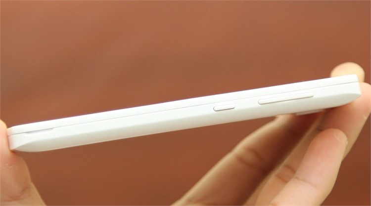 Điện thoại Mobiistar Touch Bean 402C (RAM 1GB)