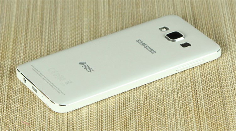 Điện thoại Samsung Galaxy A3