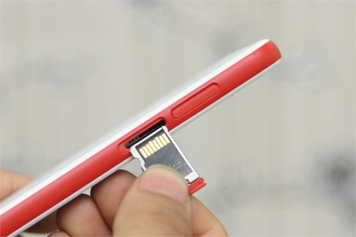 Điện thoại HTC Desire Eye