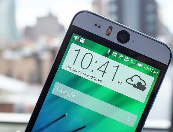 HTC Desire Eye