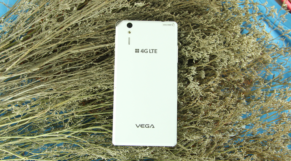 Điện thoại Pantech Vega Iron A870S
