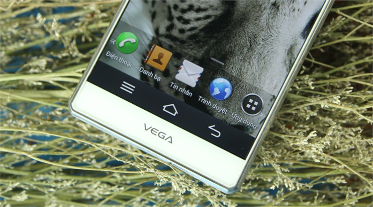 Điện thoại Pantech Vega Iron A870S