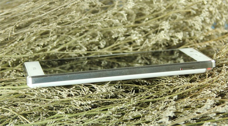 Điện thoại Pantech Vega Iron A870S