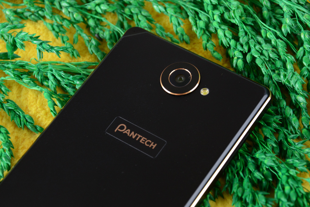Pantech Vega Iron 2 A910S - 15