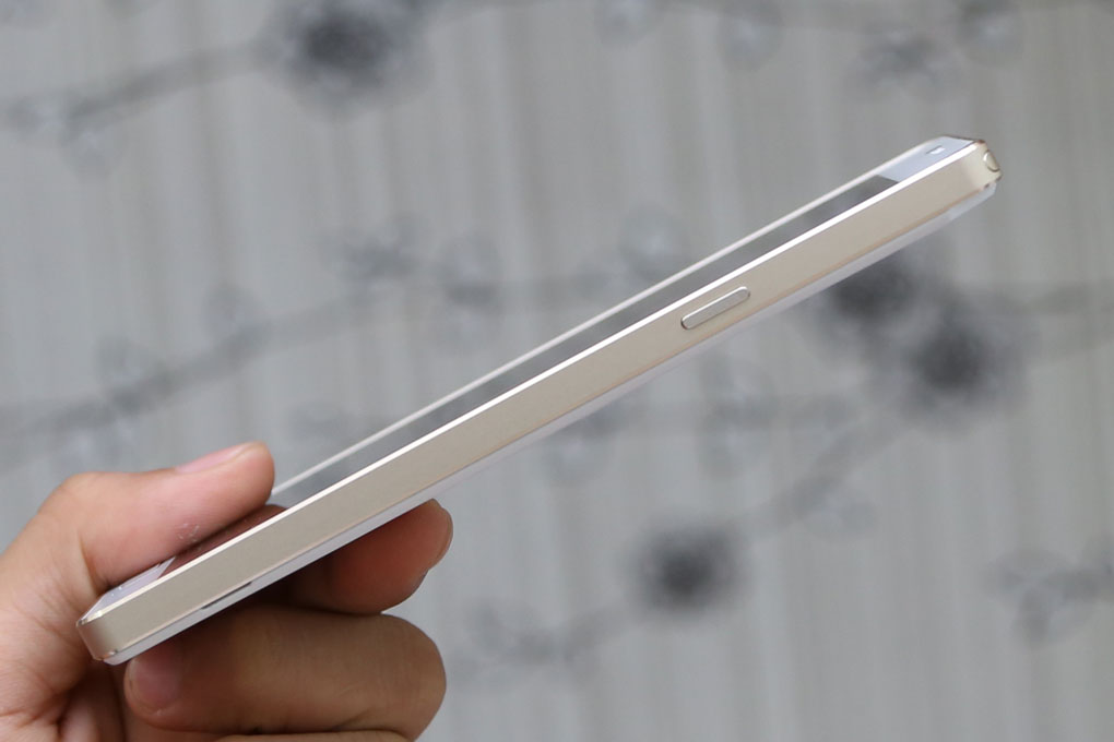 Pantech Vega Iron 2 A910S - 7