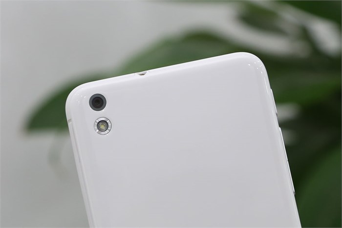 Điện thoại HTC Desire 816G Màu Trắng