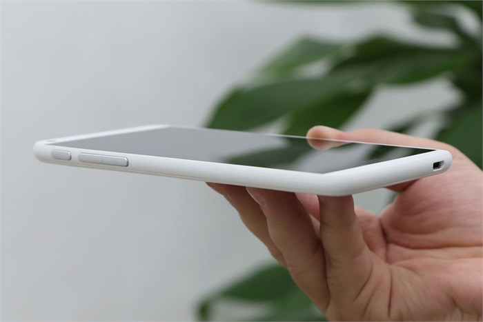 Điện thoại HTC Desire 816G Màu Trắng