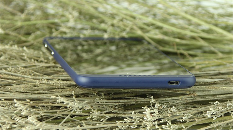 Điện thoại HTC Desire 816G Màu Xanh Dương