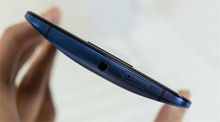 Điện thoại Motorola Nexus 6