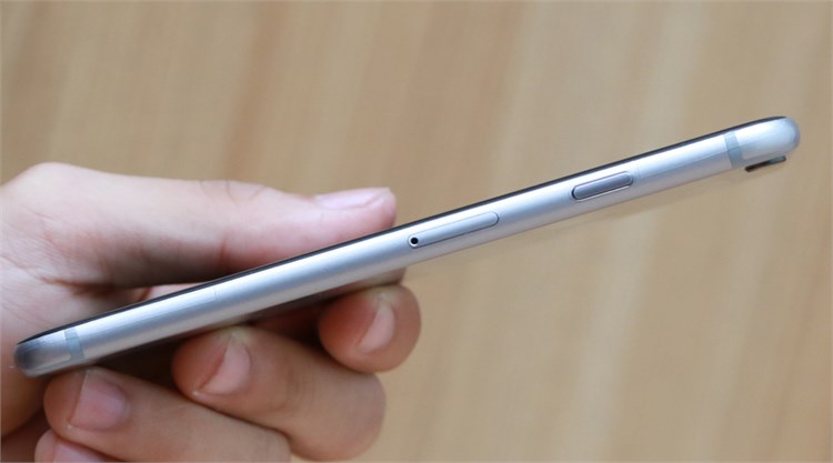 Điện thoại iPhone 6 64GB