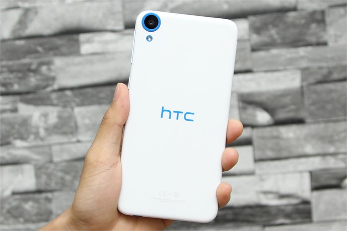 Điện thoại HTC Desire 820S