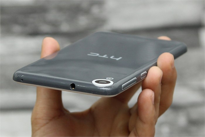 Điện thoại HTC Desire 820S