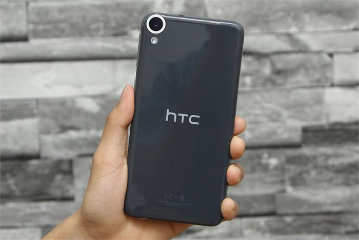 Điện thoại HTC Desire 820S