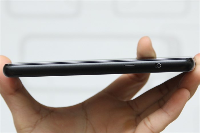 Điện thoại Philips V387