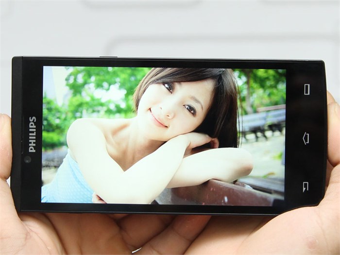 Điện thoại Philips S398