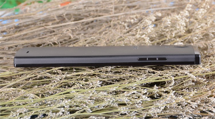 Điện thoại Philips S398