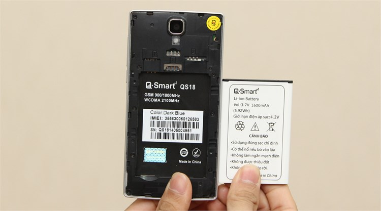 Điện thoại Q-Smart QS18