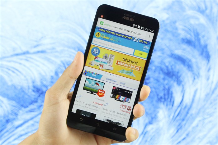 Điện thoại Asus Zenfone 2 2.3Ghz/4G/32G Màu Bạc