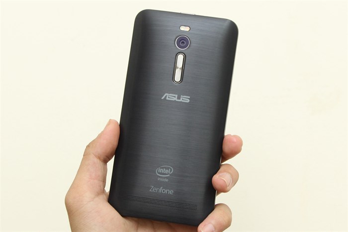 Điện thoại Asus Zenfone 2 2.3Ghz/4G/32G Màu Đen