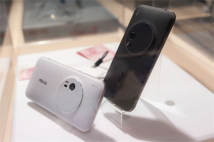 Điện thoại Asus Zenfone Zoom