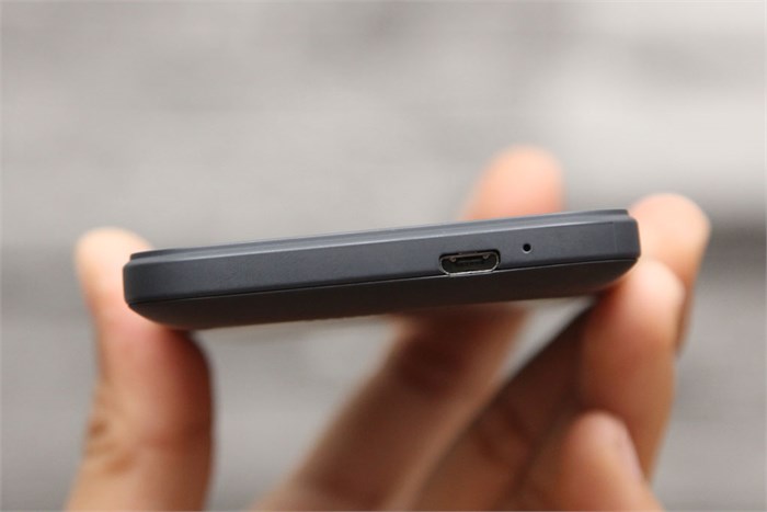 Điện thoại HTC Desire 320