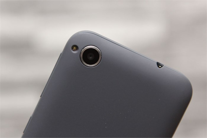 Điện thoại HTC Desire 320